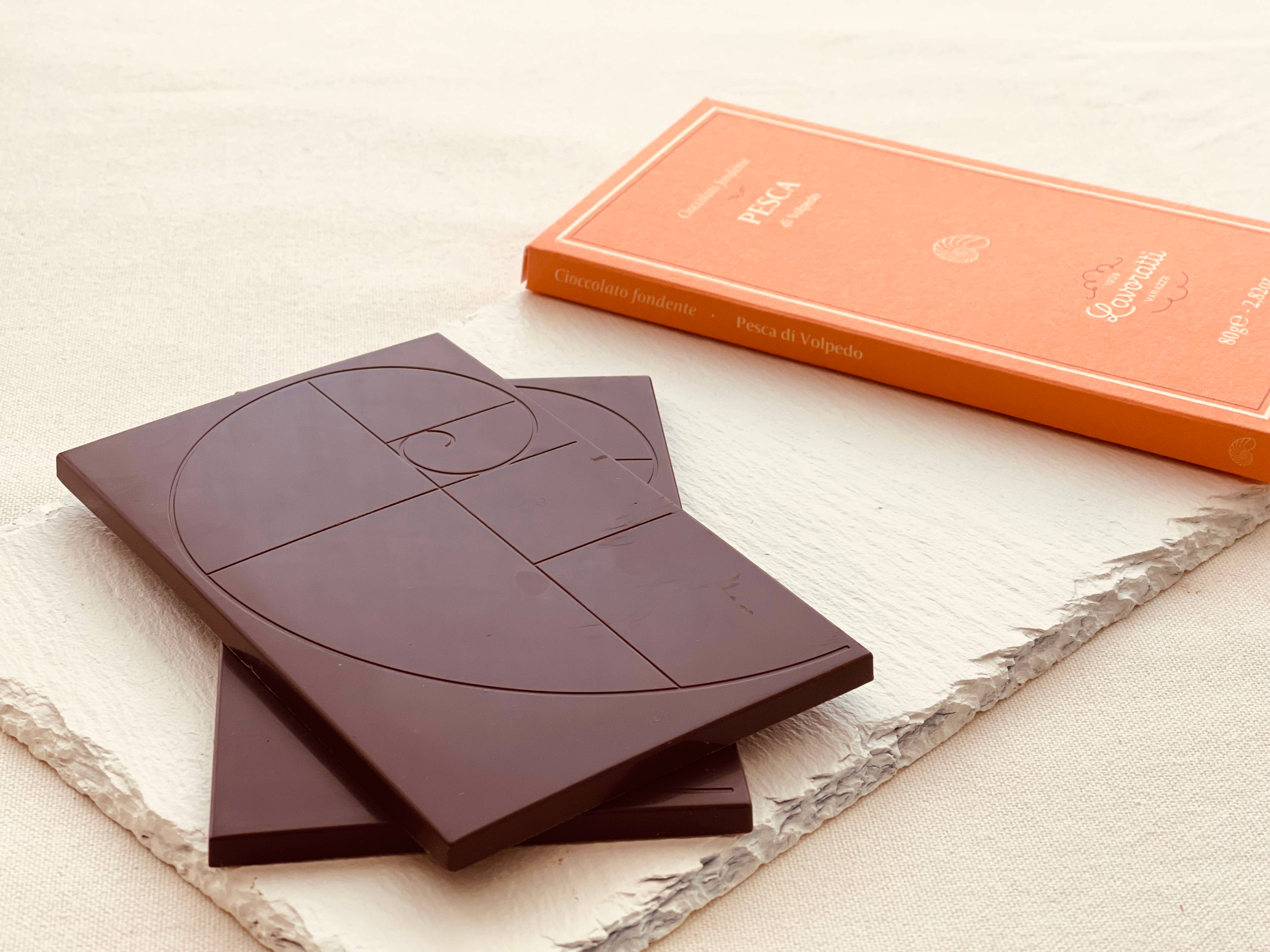 Lavoratti | Pesca Di Volpedo (Chocolate Peach Bar)