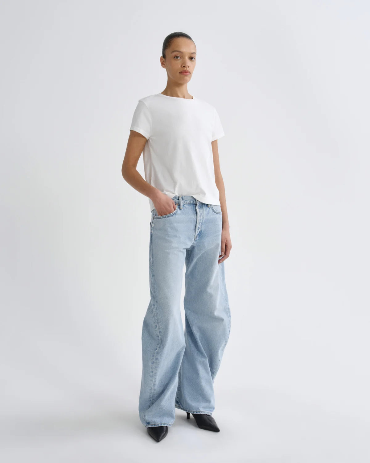 AGOLDE | Long Line Adine Tee in White Ash
