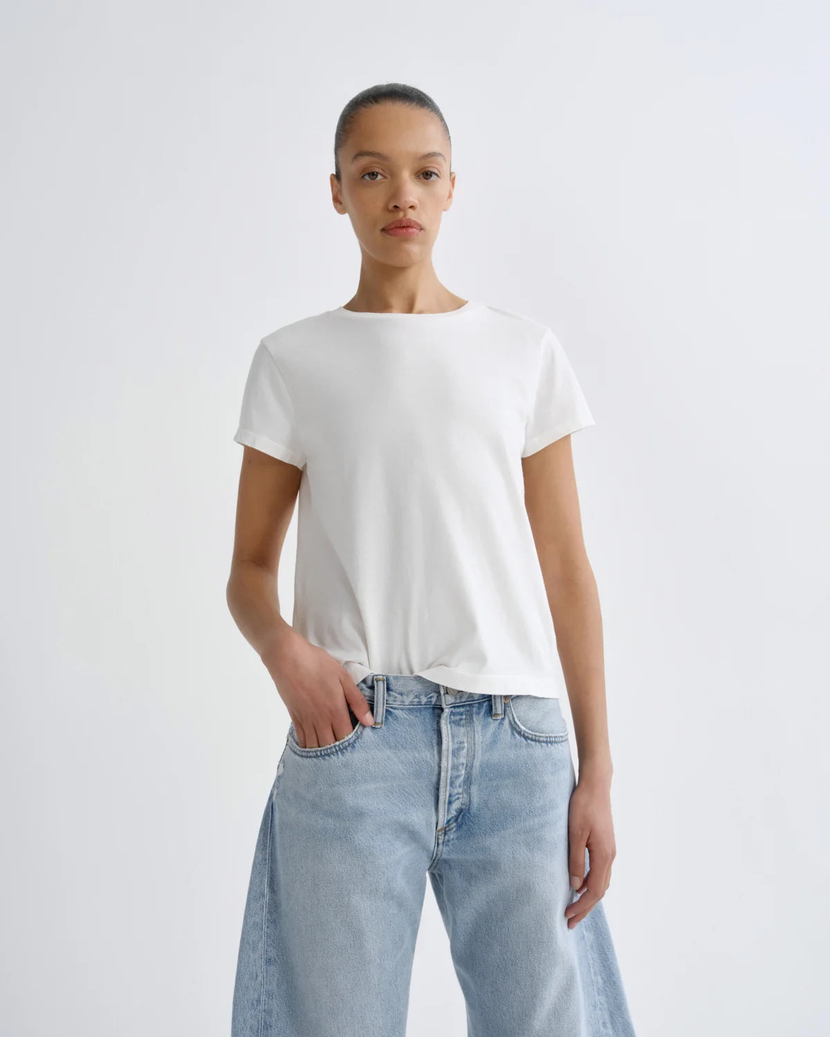 AGOLDE | Long Line Adine Tee in White Ash