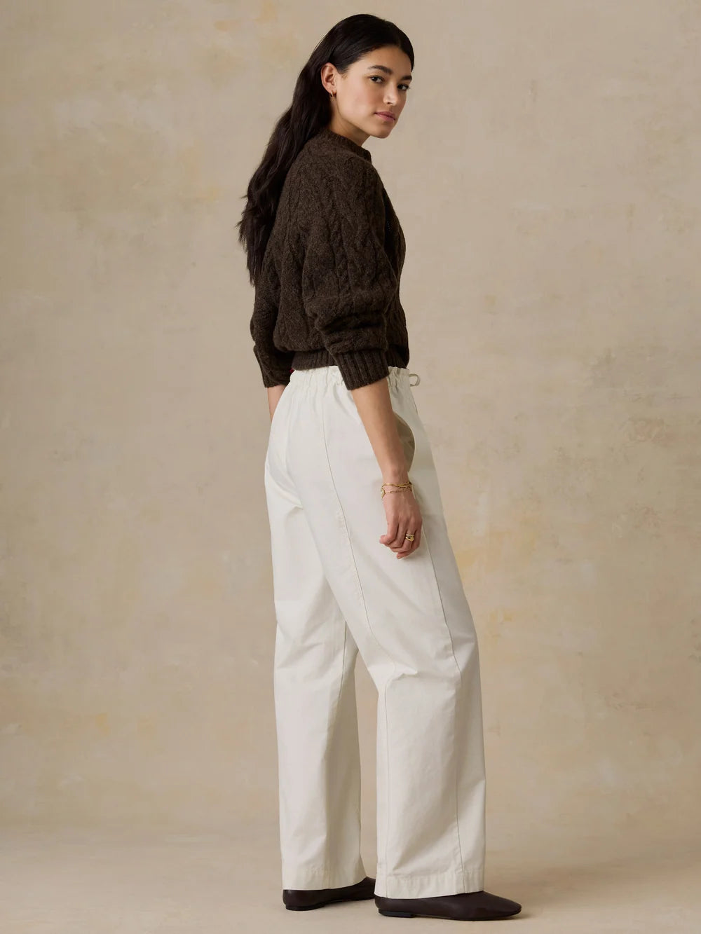 Faherty | Cotton Twill Off Duty Pant in Egret