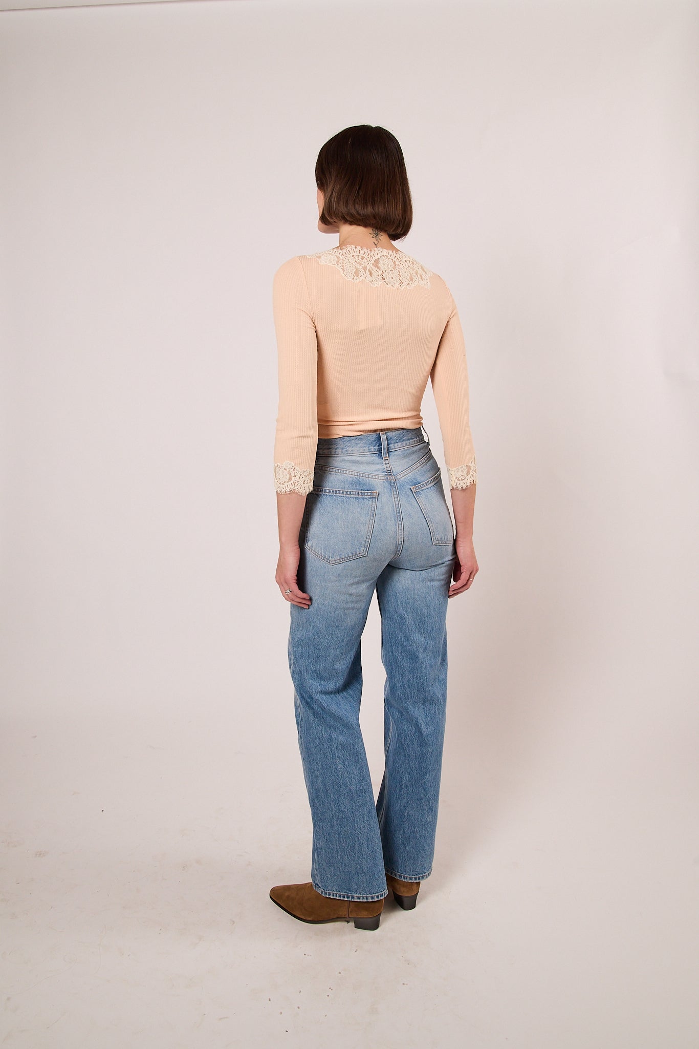 RIANA TEE