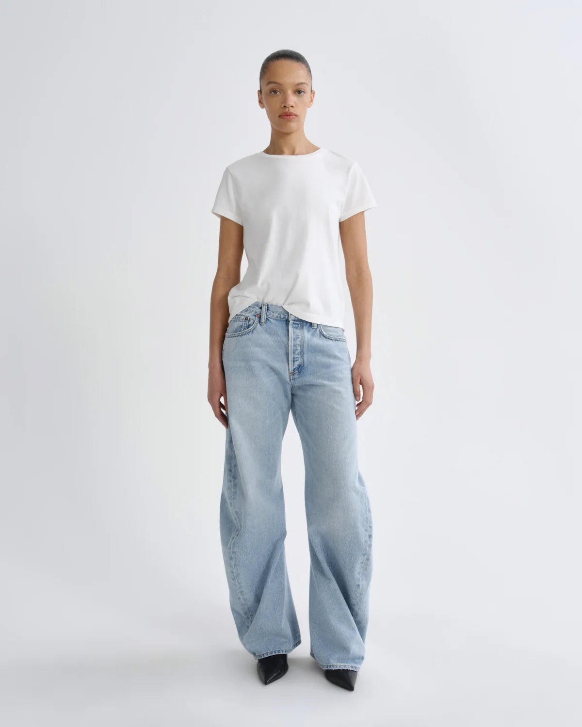AGOLDE | Long Line Adine Tee in White Ash