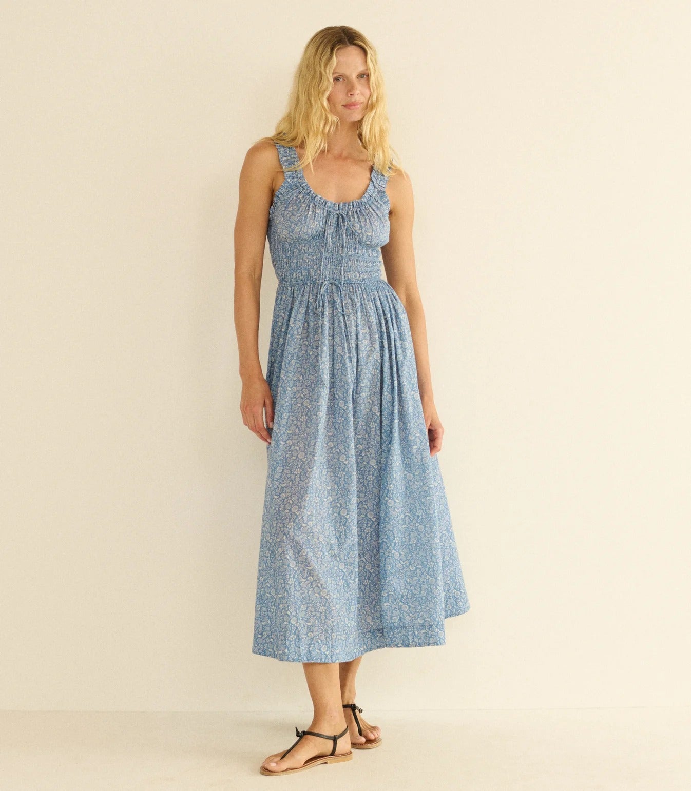 DÔEN | Emmaretta Dress in Blue Garden Bloom
