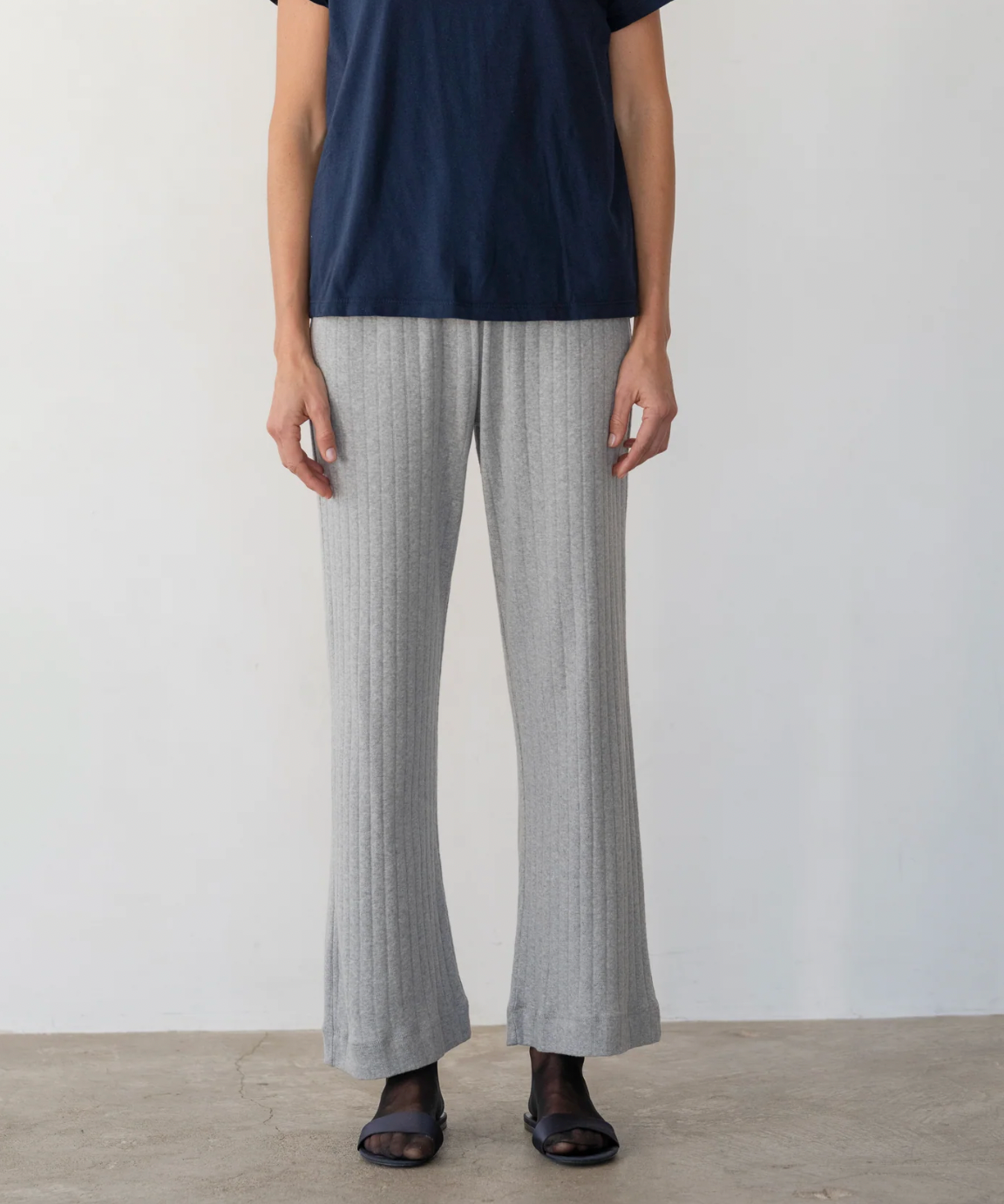 DONNI. | The Pointelle Simple Crop Pant