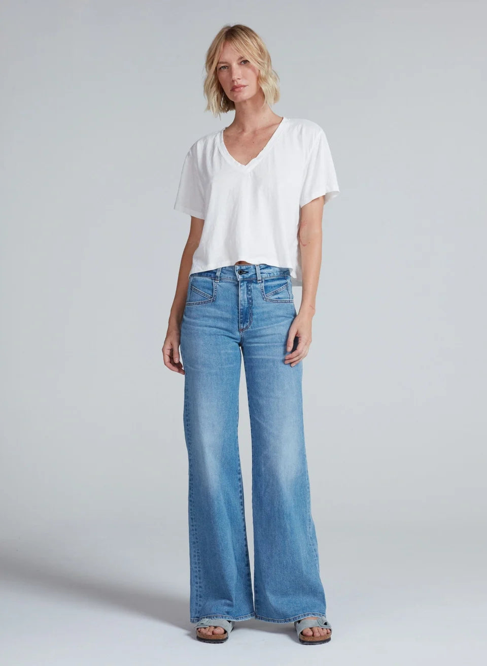 ASKK NY | Shrunken V Neck Tee in Ivory